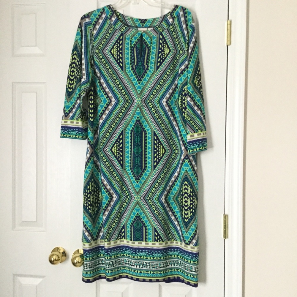 Chico’s Sz 2 Green multi color Dress, 3/4 sleeve